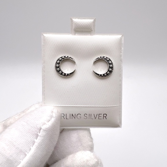 .925 Sterling Silver Crescent Moon Stud Earrings - Picture 3 of 12